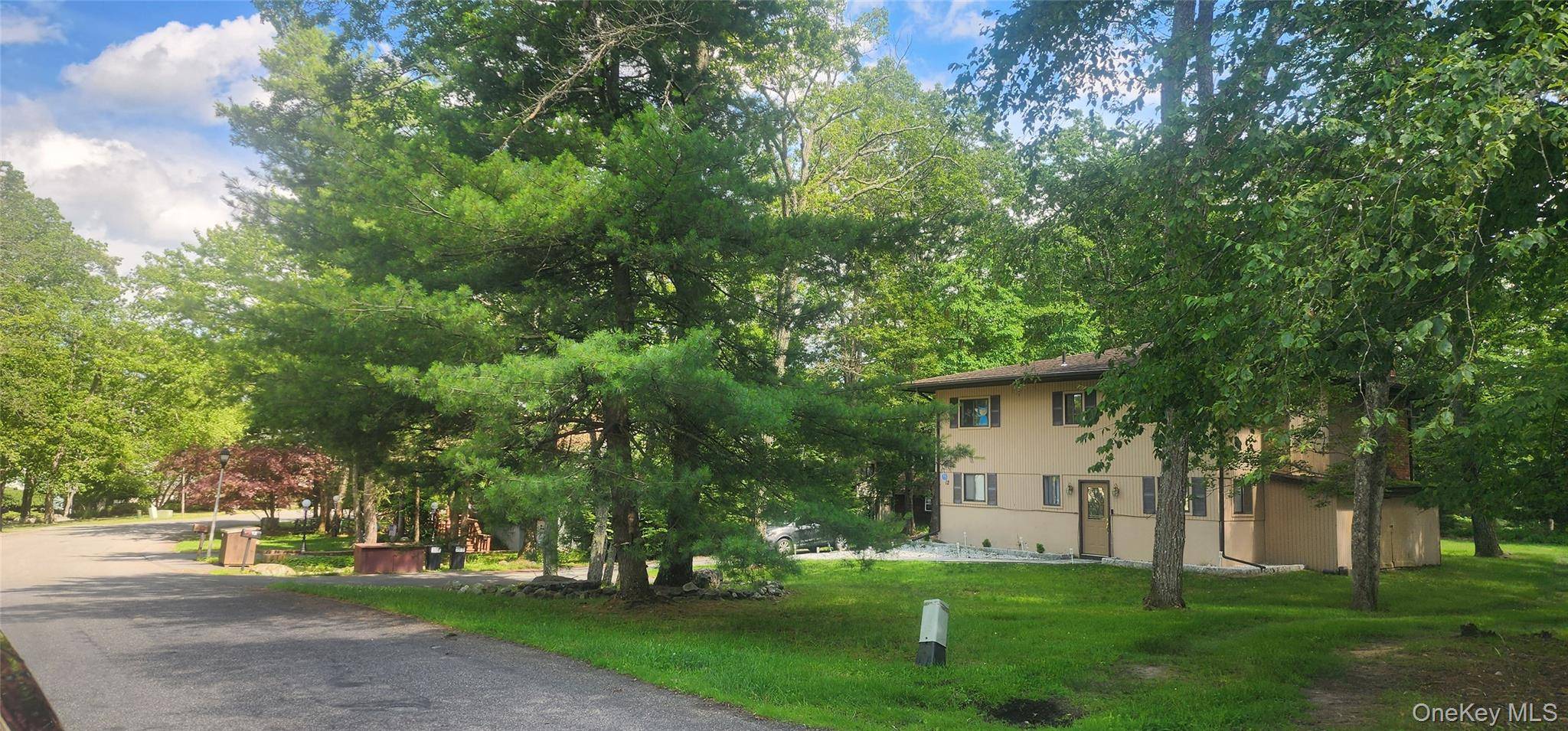 Chelsea LN, Rock Hill, NY 12775