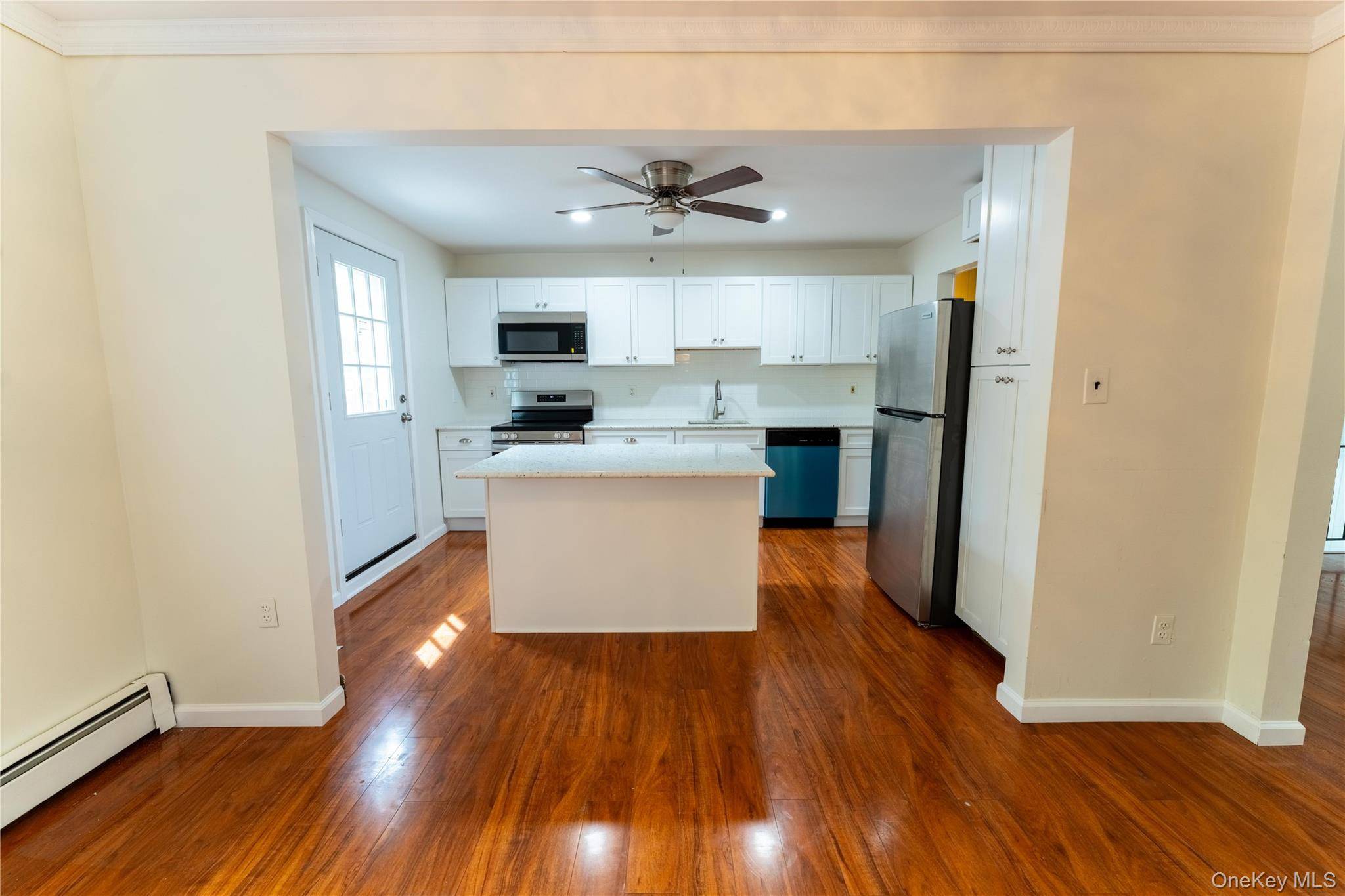10 Congress DR, Washingtonville, NY 10992