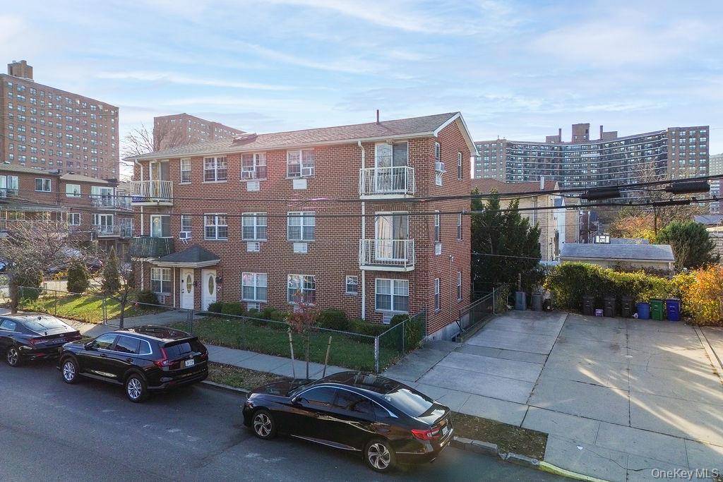 62-66 102nd ST, Rego Park, NY 11374