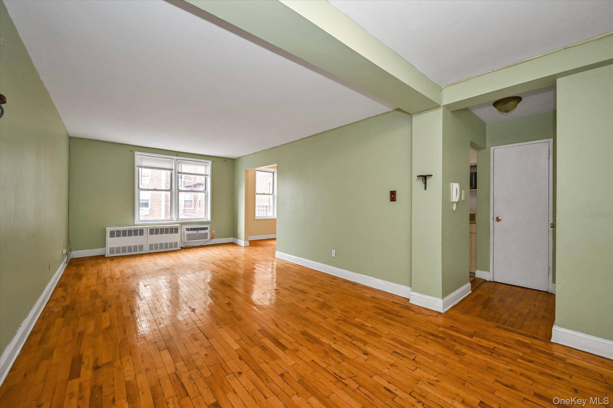 5930 108th ST #4P, Corona, NY 11368