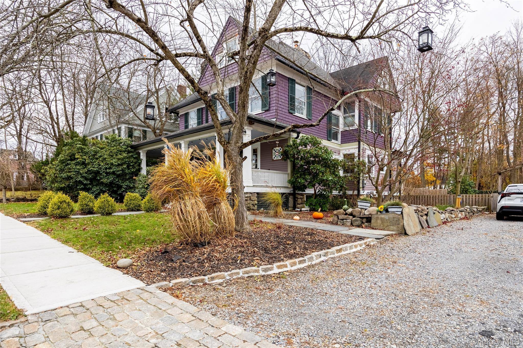11 Oakland CT, Warwick, NY 10990