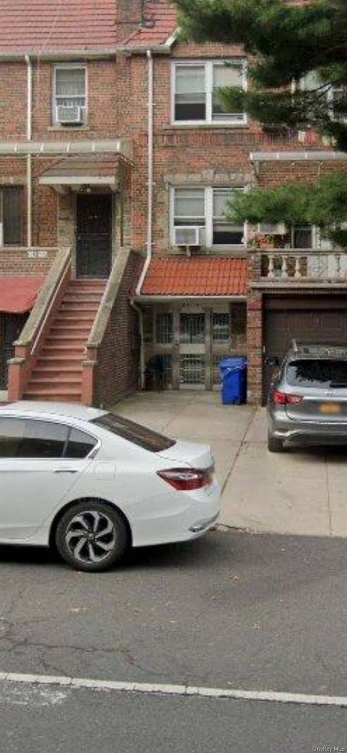 64-14 99 ST, Rego Park, NY 11374