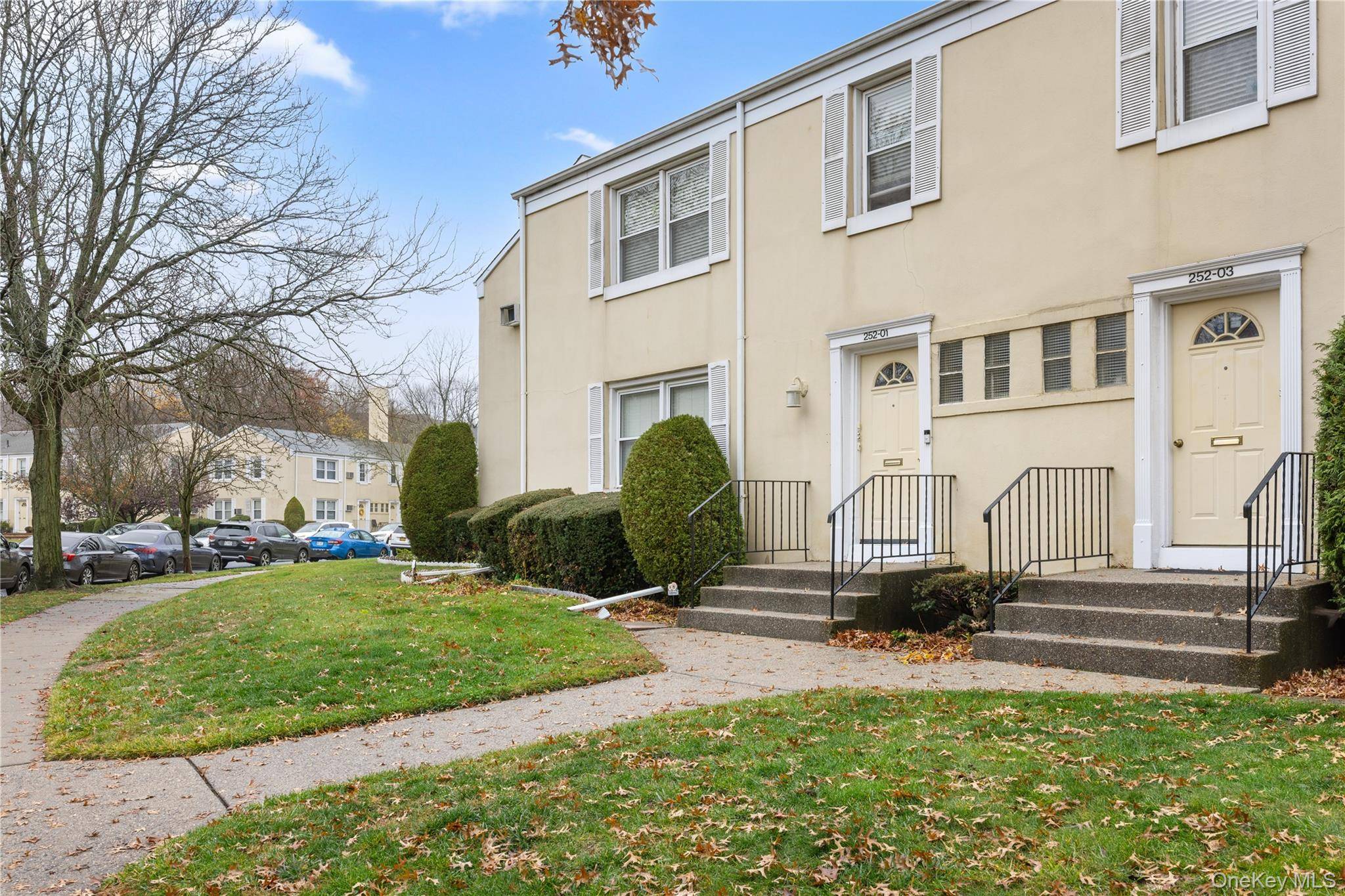 252-01 72nd AVE #Lower, Bellerose, NY 11426