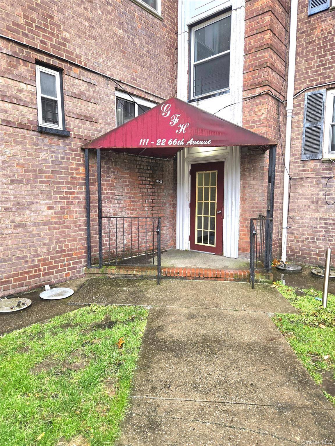 111-22 66th AVE #2C, Forest Hills, NY 11375