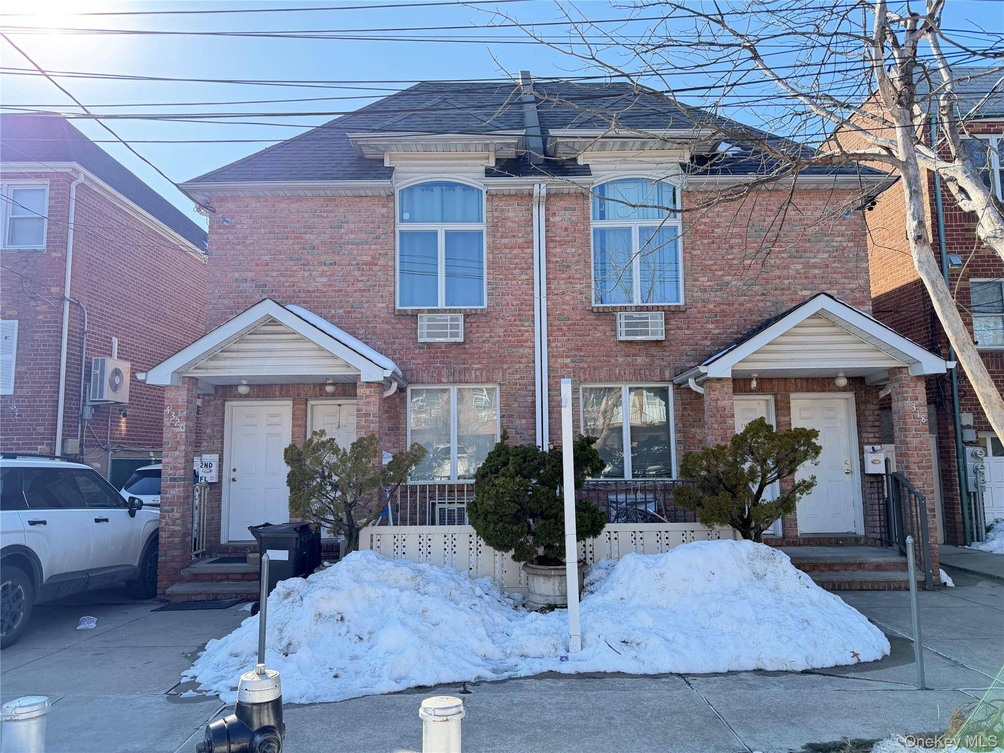 43-18 215th PL, Bayside, NY 11361