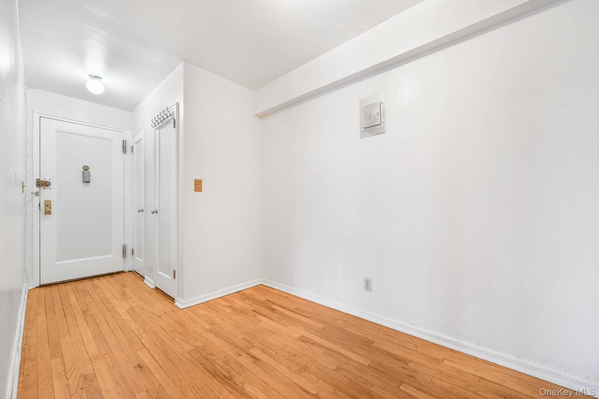 485 E Lincoln AVE #201, Mount Vernon, NY 10552