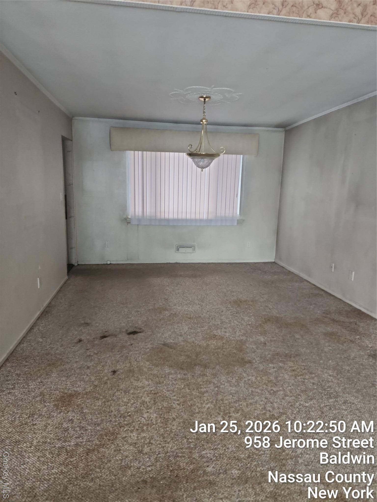957 Jerome ST, Baldwin Harbor, NY 11510