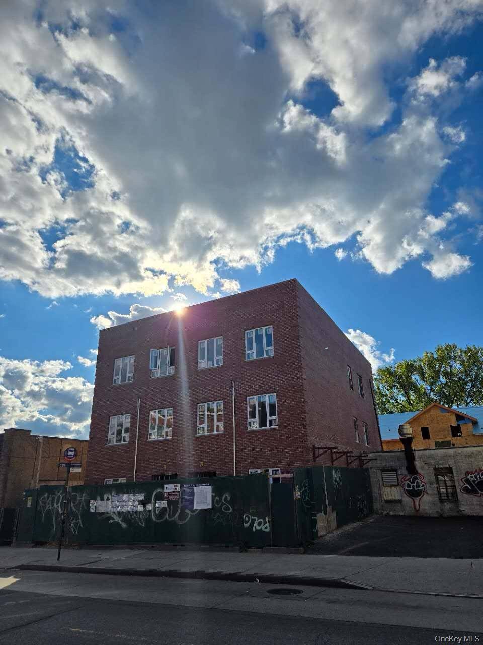 23-08 College point BLVD, College Point, NY 11356