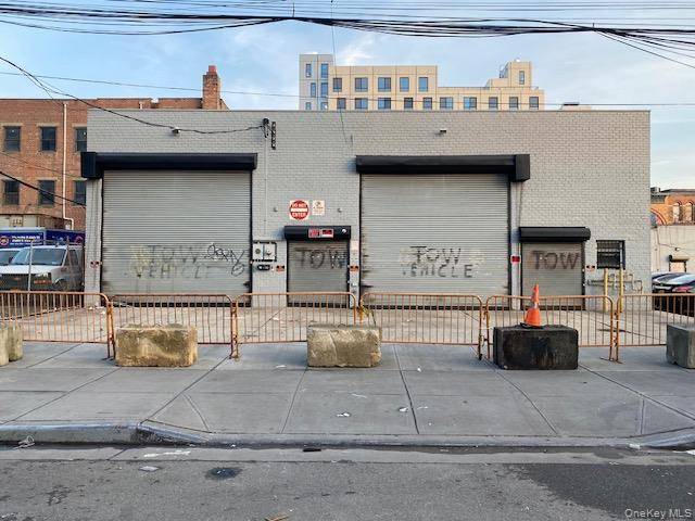 1032 Beach 21st ST, Far Rockaway, NY 11691