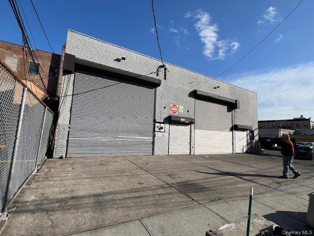 1032 Beach 21st ST, Far Rockaway, NY 11691