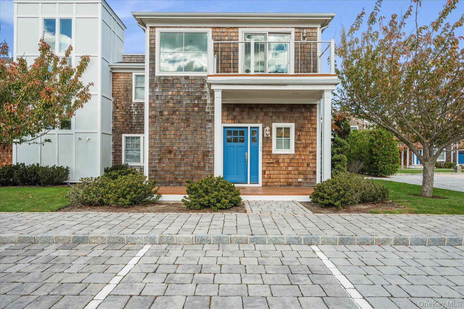 68 Foster AVE #12, Hampton Bays, NY 11946