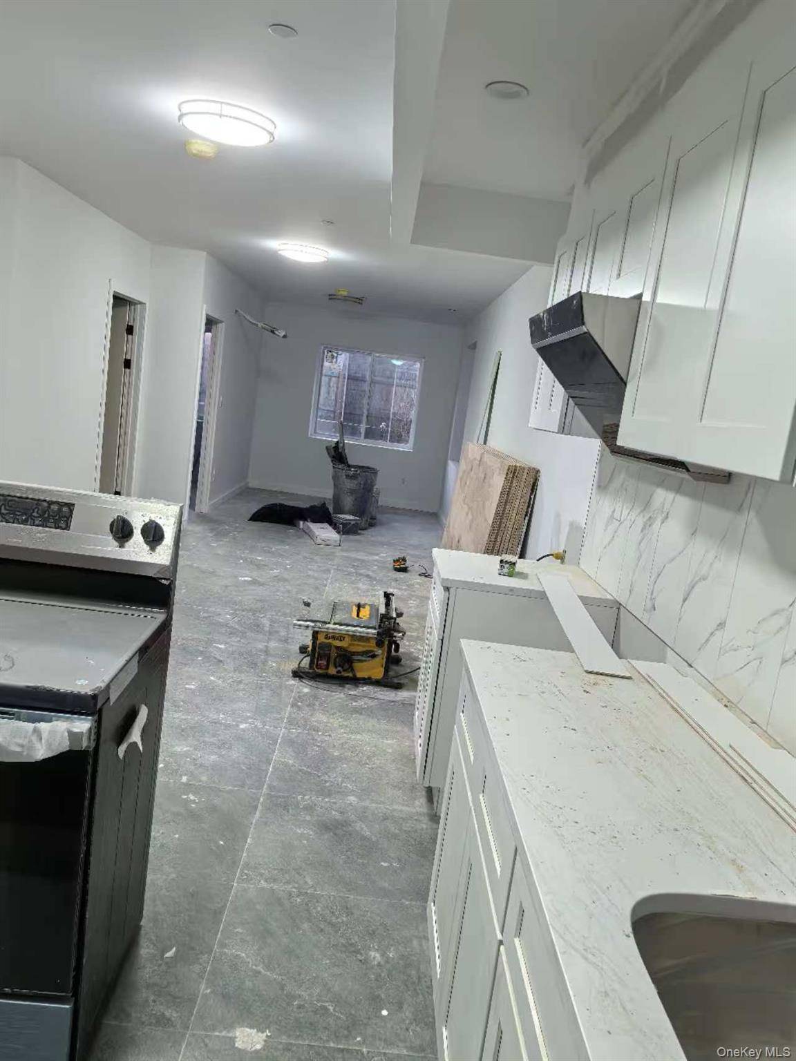 23-06 College point BLVD, College Point, NY 11356