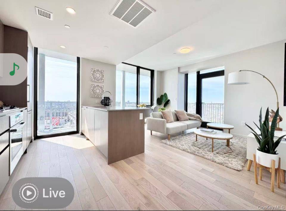131-02A 40 RD #17I, Flushing, NY 11354