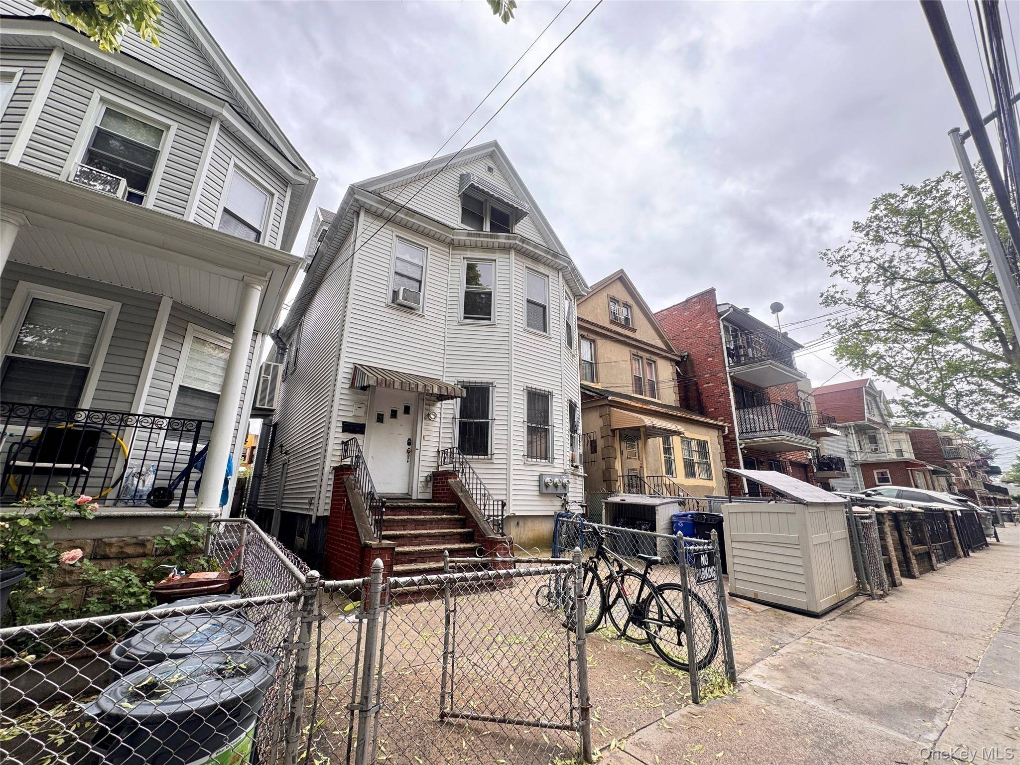 91-02 50th AVE, Elmhurst, NY 11373