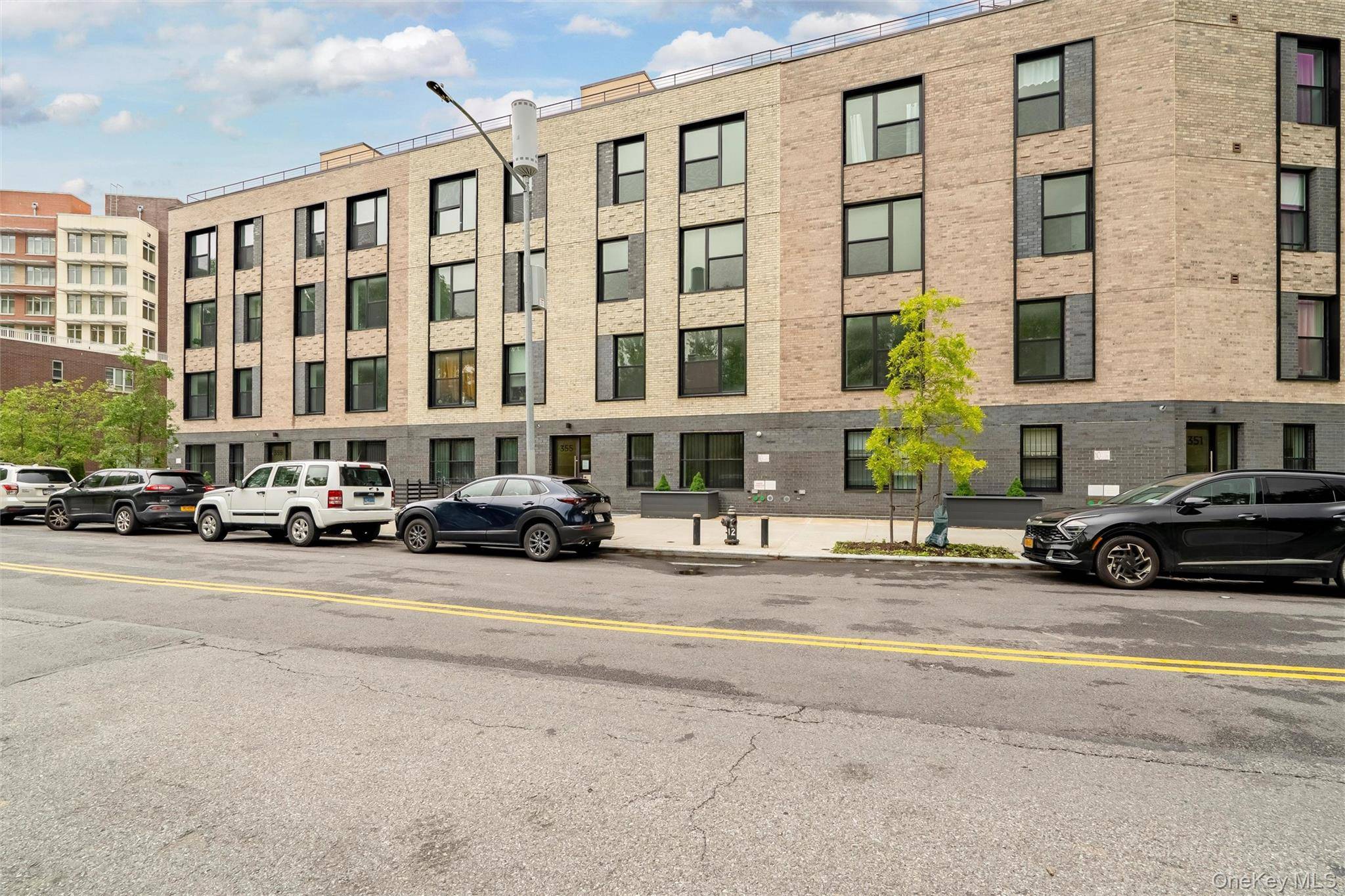 1731 Lacombe AVE #4B, Bronx, NY 10473