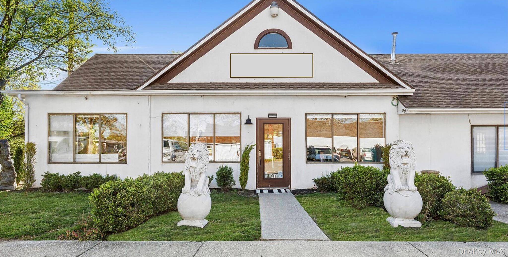 183 Montauk HWY, Westhampton Beach, NY 11978