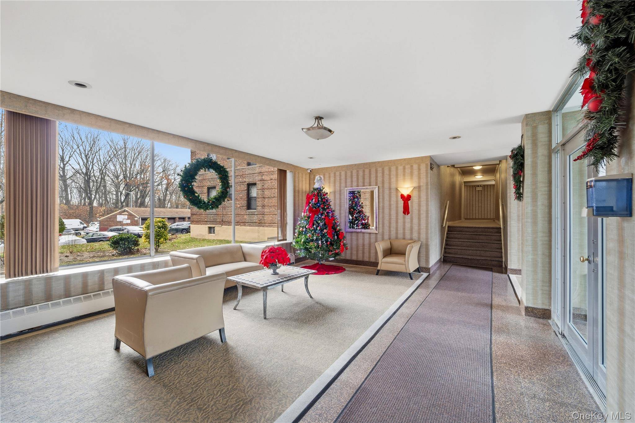 226-26 Union TPKE #1R, Bayside, NY 11364