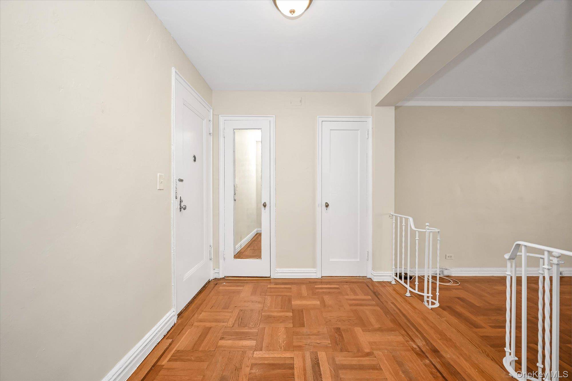 210 Martine AVE #6M, White Plains, NY 10601