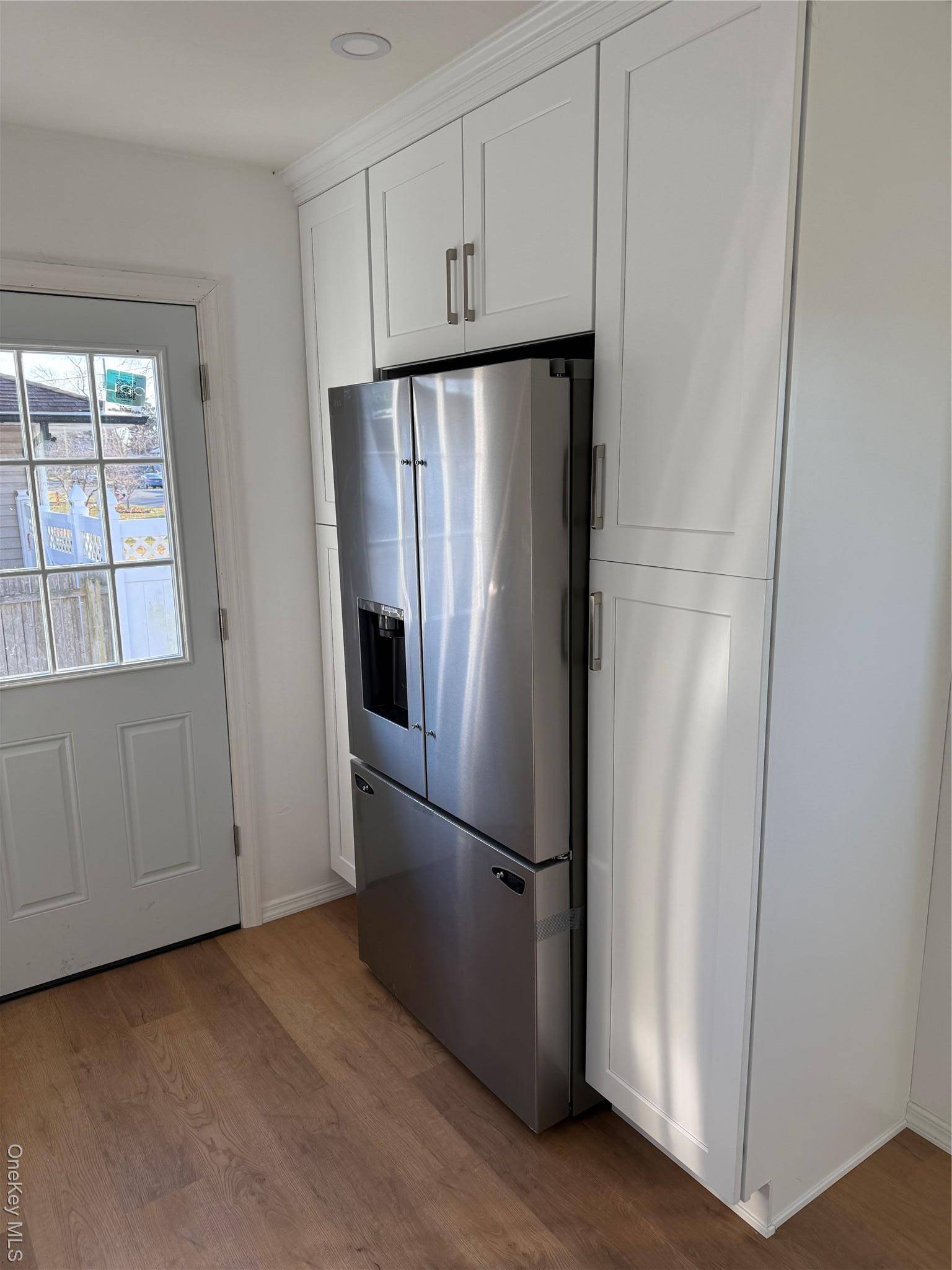 233 W 12th ST, Deer Park, NY 11729