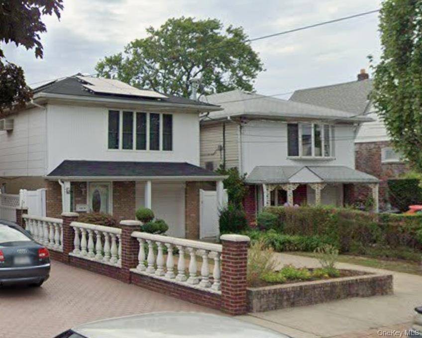158-40 96th ST, Howard Beach, NY 11414