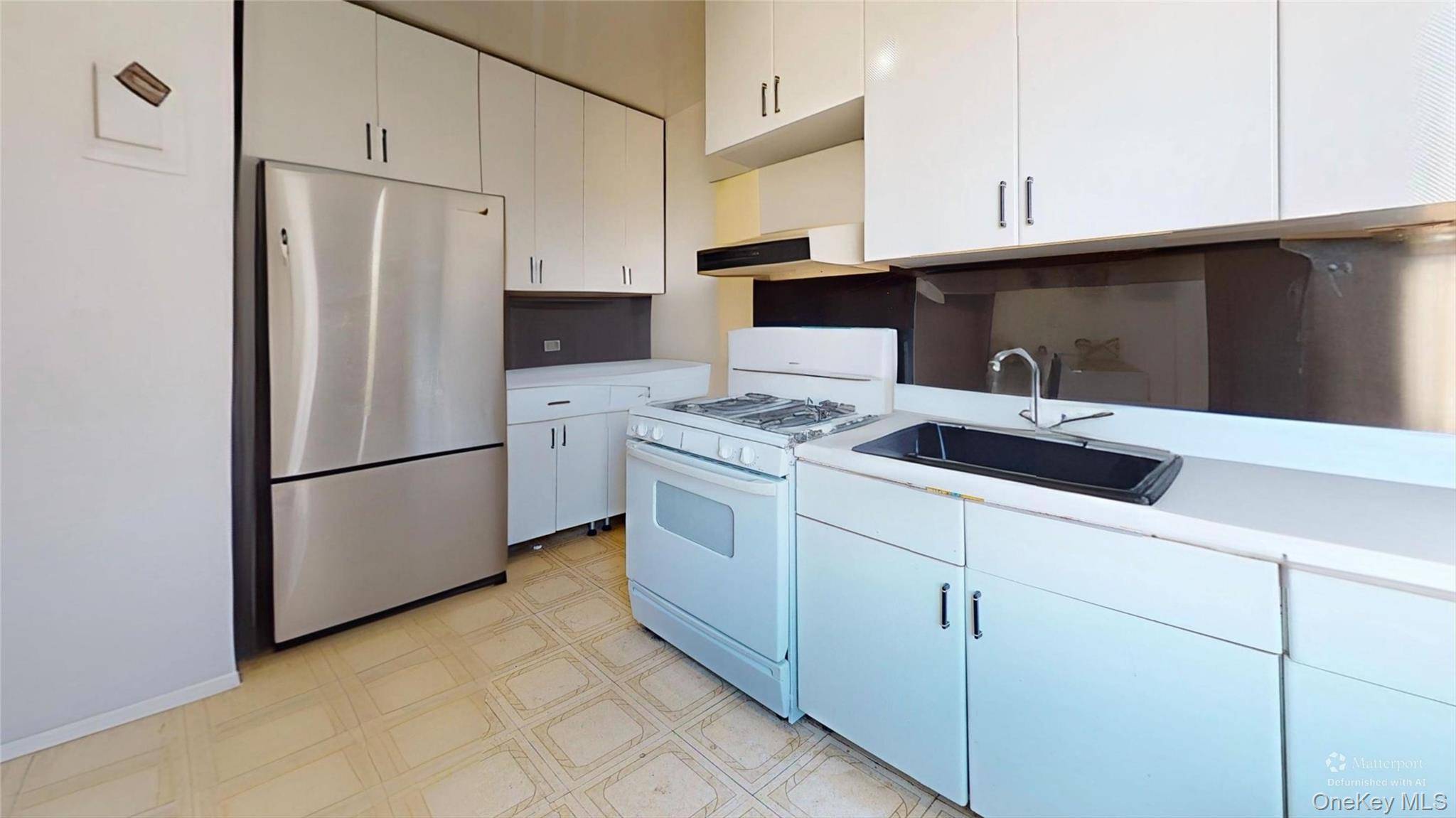 67-30 Clyde ST #7K, Forest Hills, NY 11375