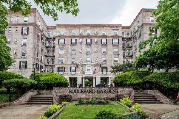 5607 31 AVE #5B, Woodside, NY 11377