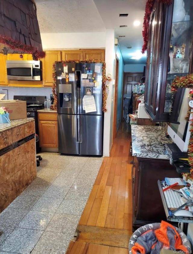 10355 52nd AVE, Corona, NY 11368