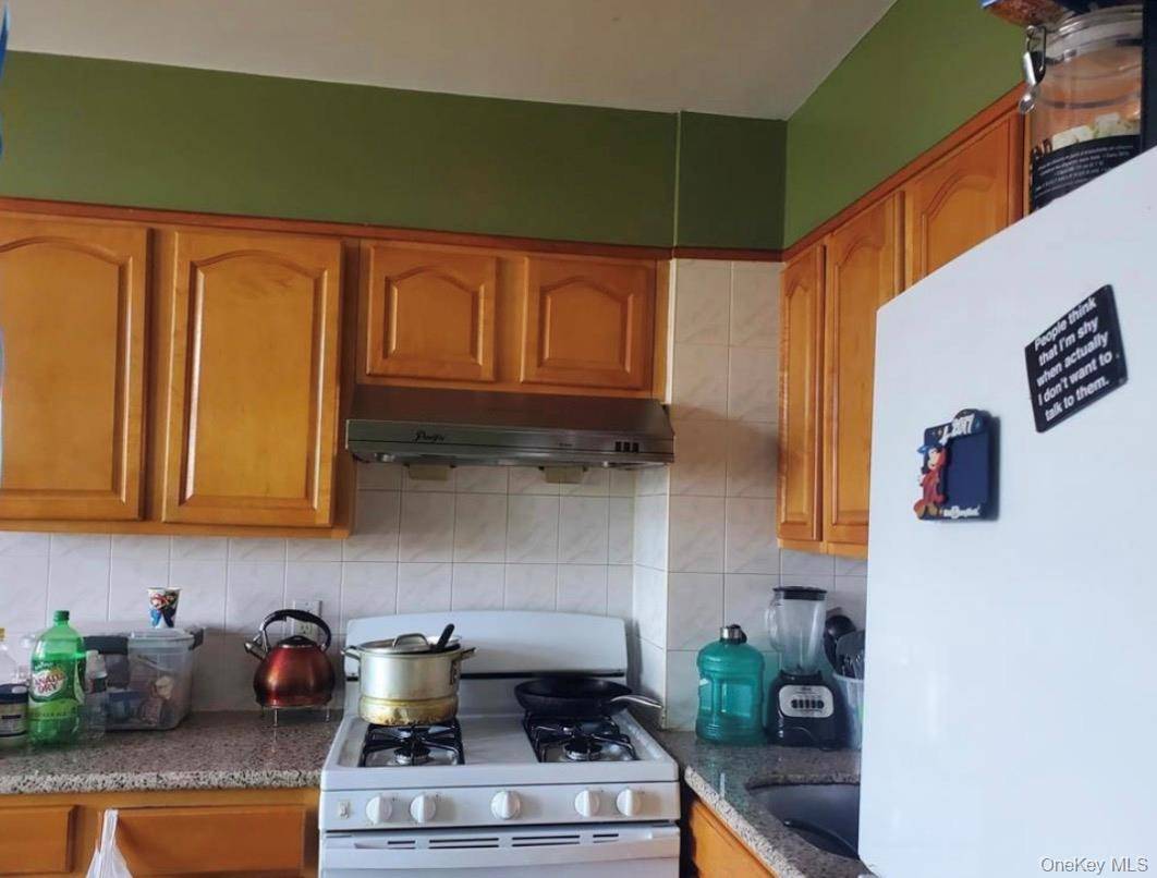 10355 52nd AVE, Corona, NY 11368
