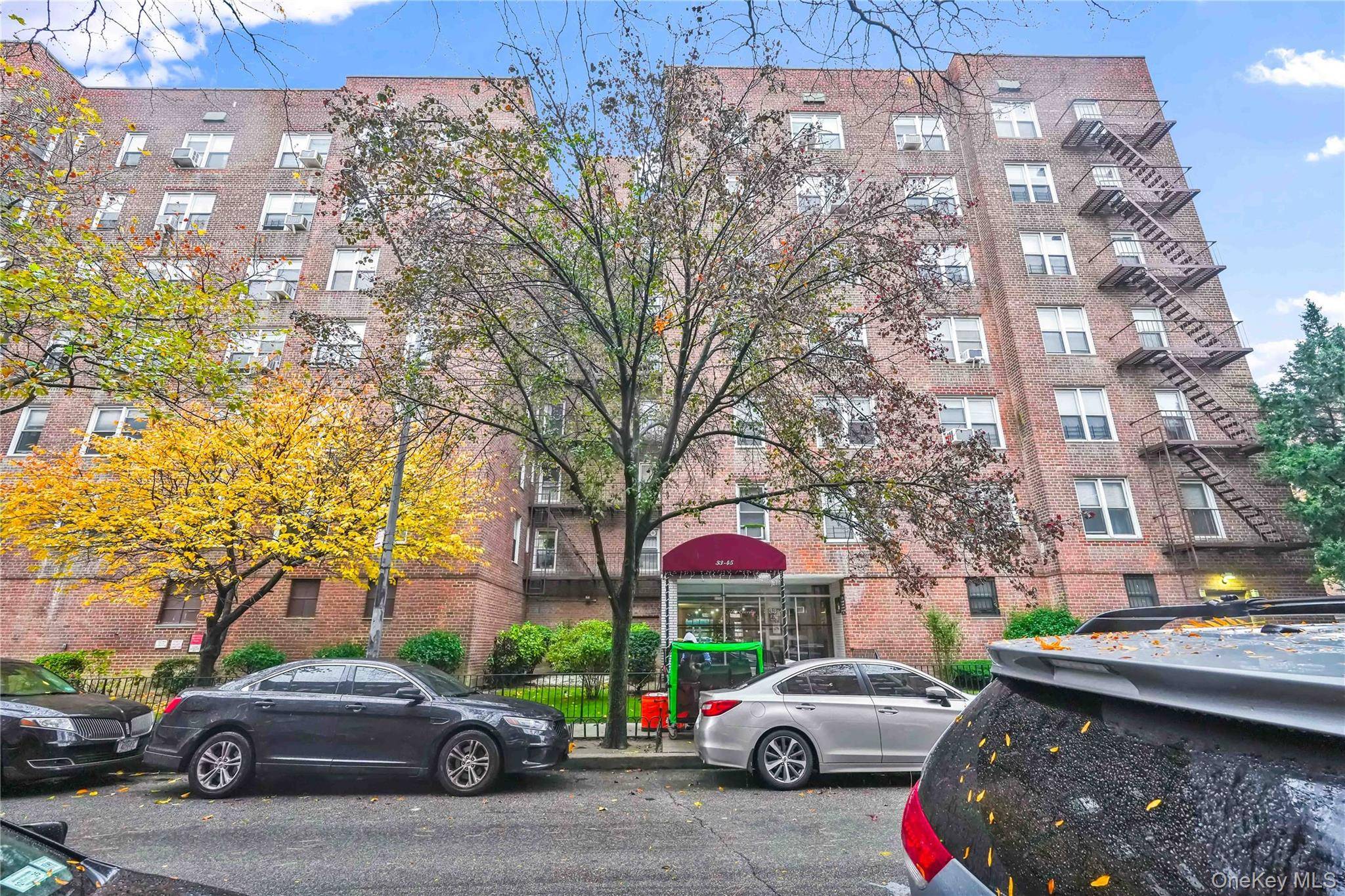 33-45 92 ST #2B, Jackson Heights, NY 11372