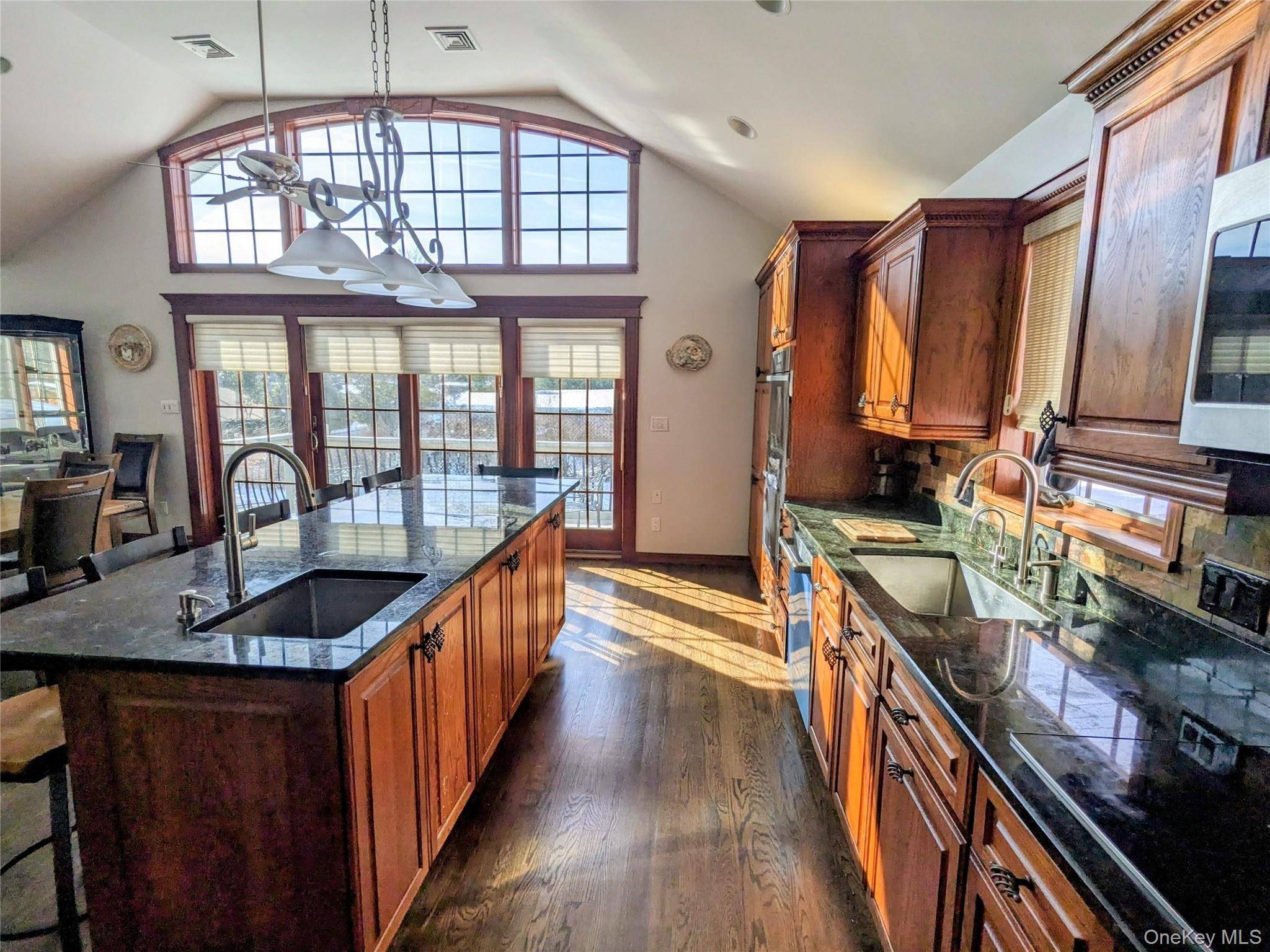 4030 W Shore DR, Kauneonga Lake, NY 12749