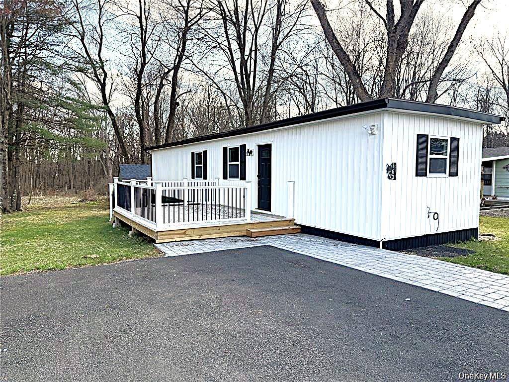 163 JULES AVE, Wallkill, NY 12589