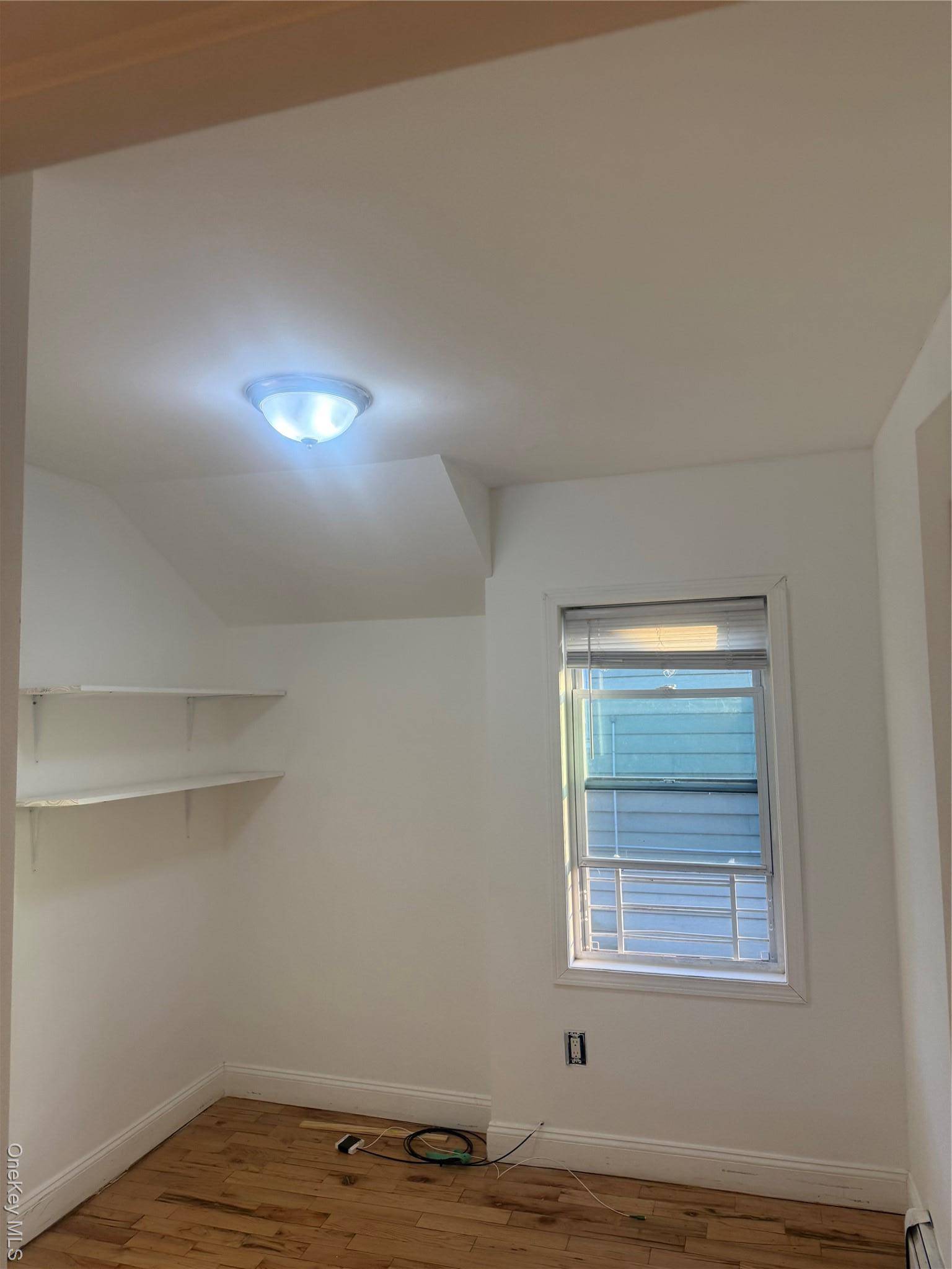 28 Clinton AVE #2 nd Fl, Hempstead, NY 11096