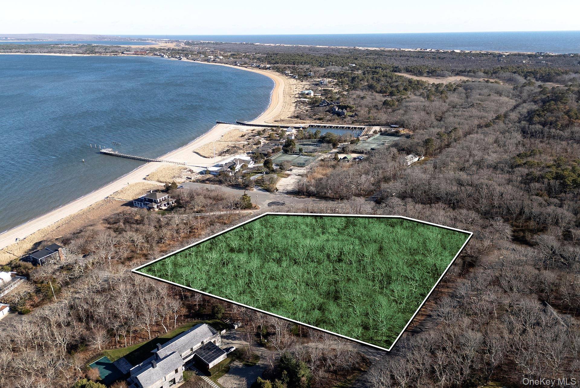 15 Cross HWY, Amagansett, NY 11930