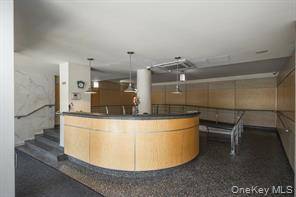 61-15 98th ST #8K, Rego Park, NY 11374