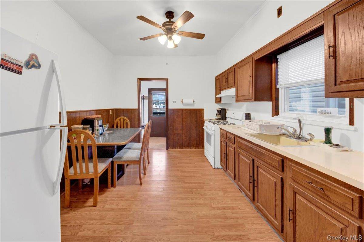 127 N 5th AVE, Mount Vernon, NY 10550