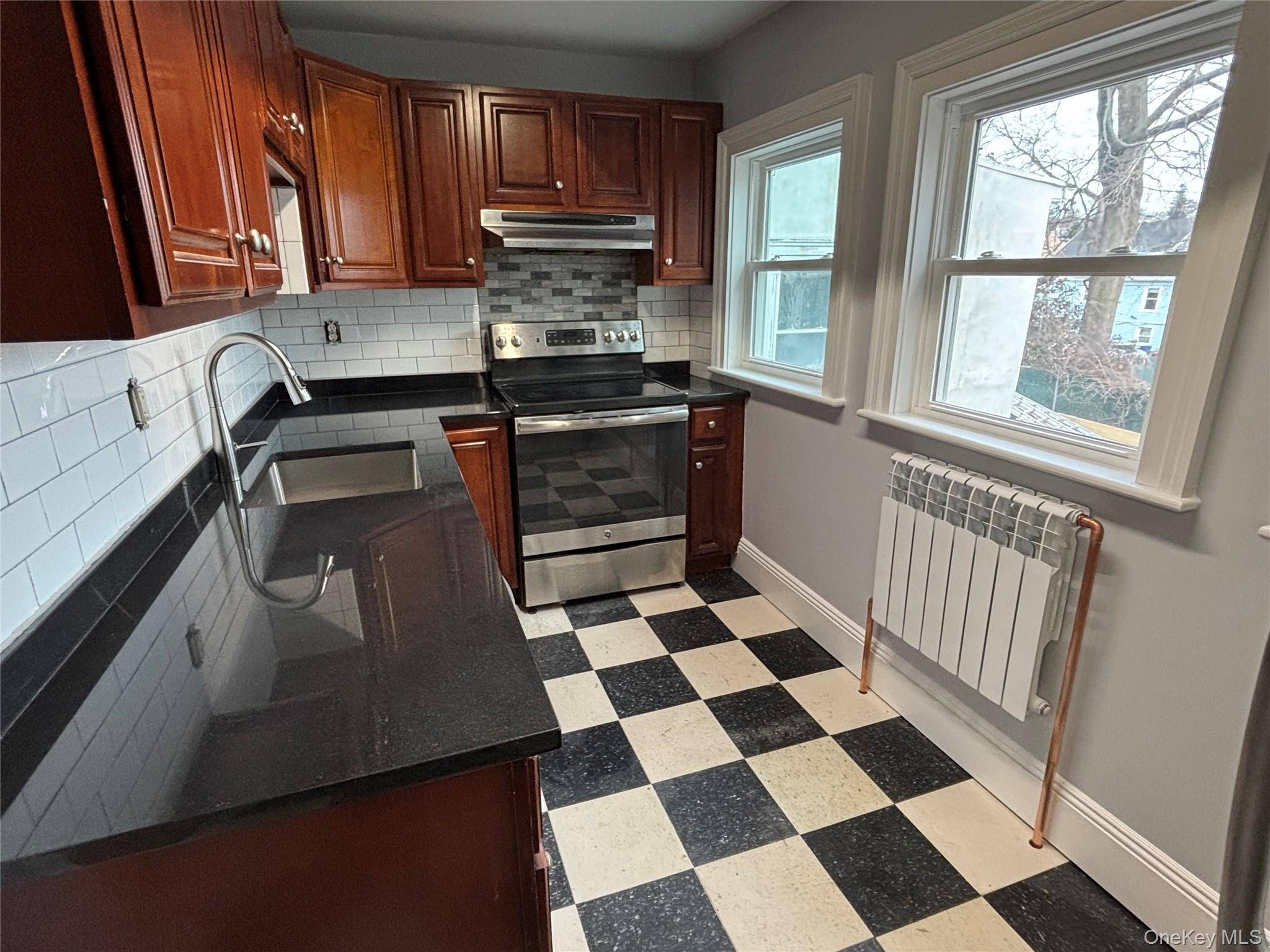 17 Hamilton AVE #Apt 2, Ossining, NY 10562