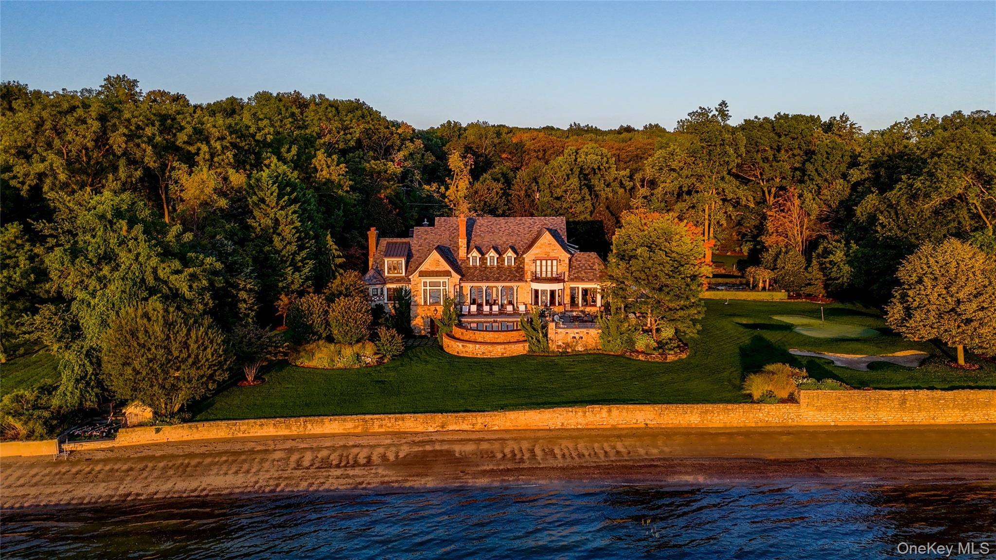 200# Centre Island RD, Centre Island, NY 11771