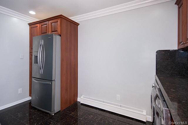 40 Broadway #A2, Amityville, NY 11701