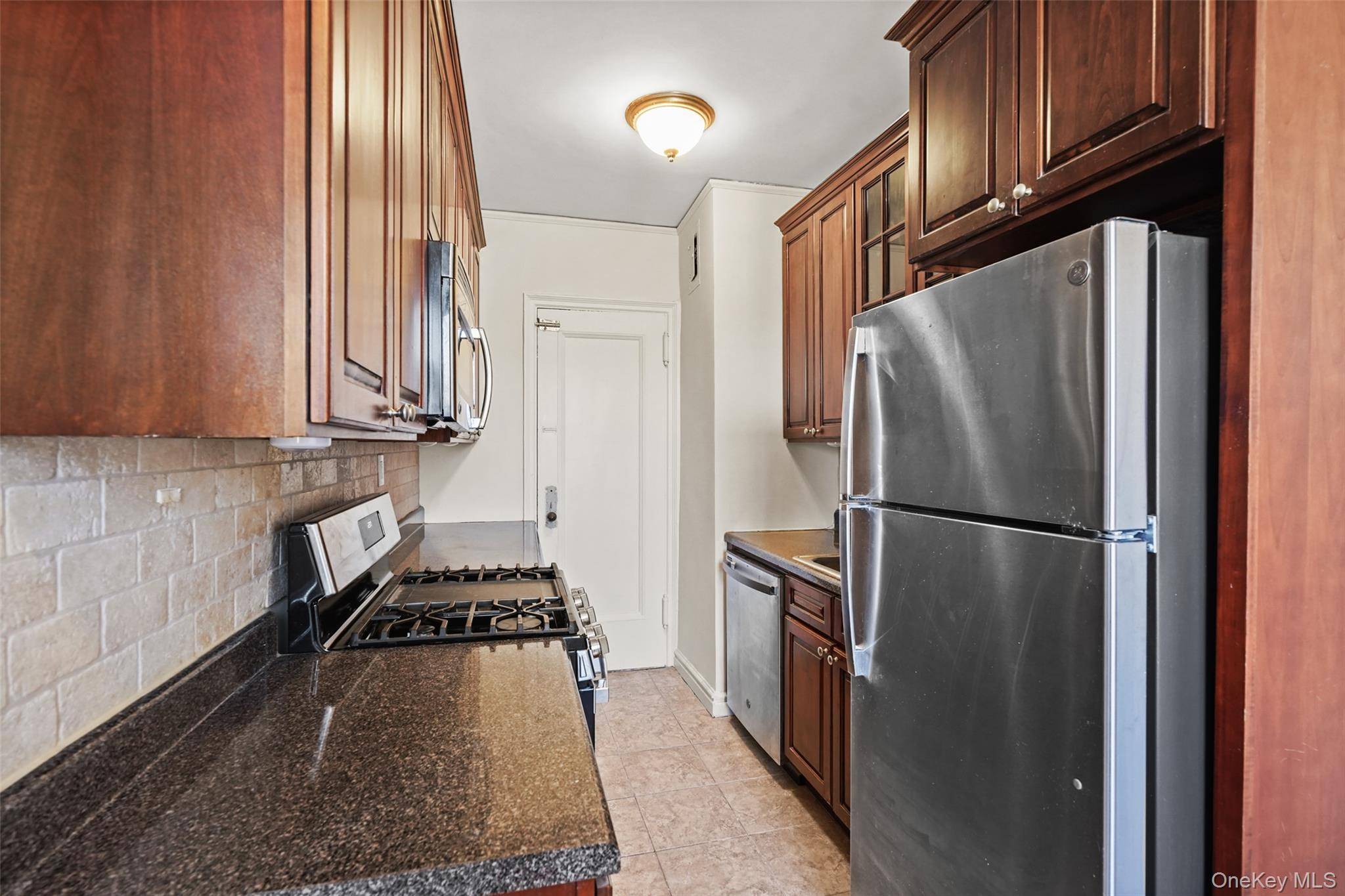 19 william ST #5J, Mount Vernon, NY 10552