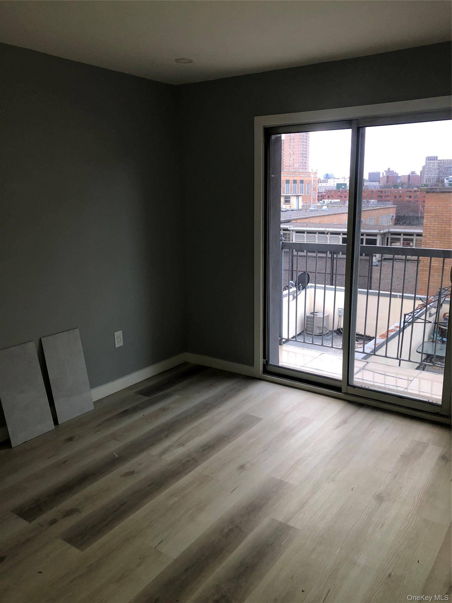 651 Courtlandt AVE, Bronx, NY 10451