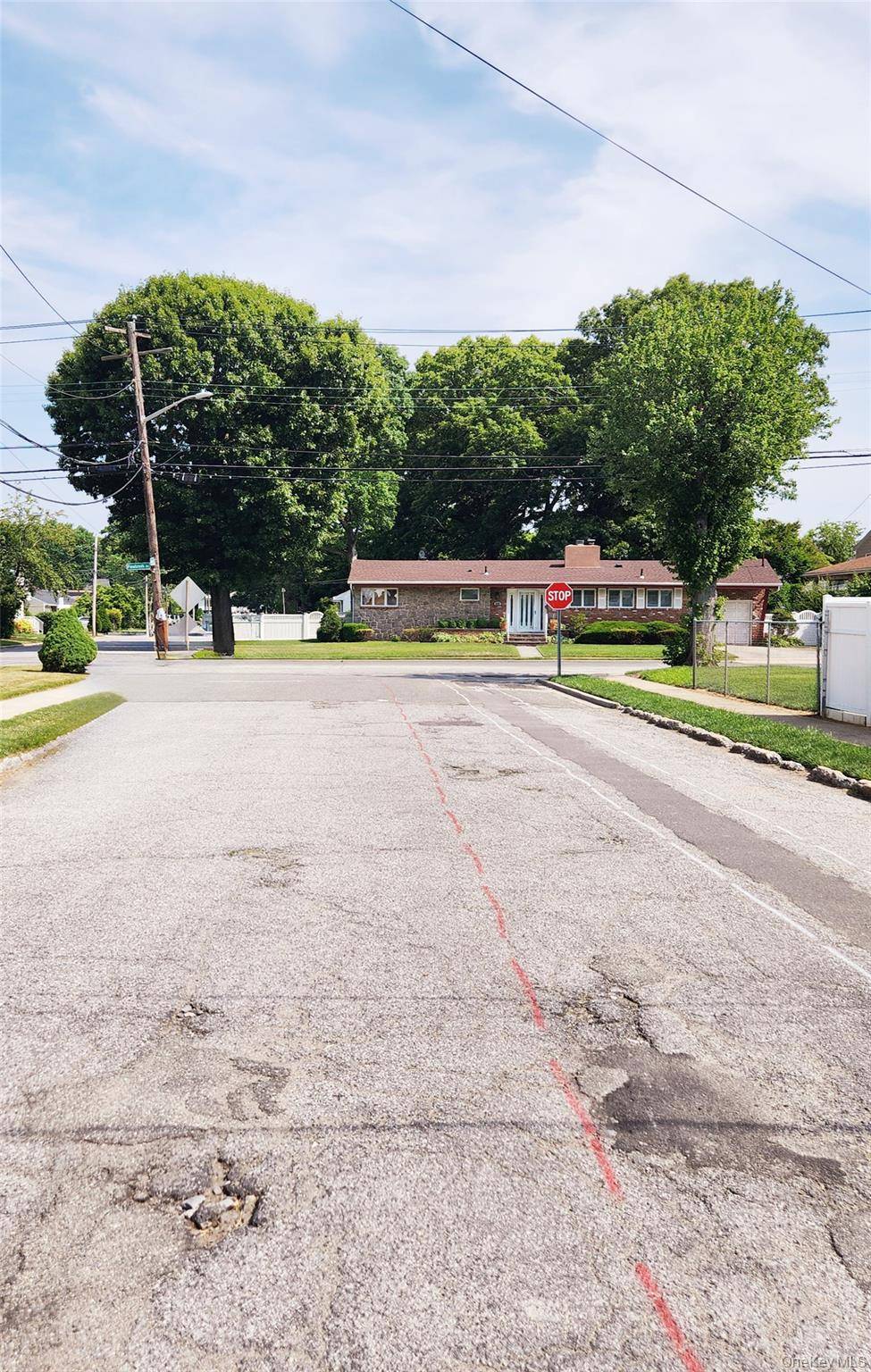 1090 Pinebrook, West Hempstead, NY 11552