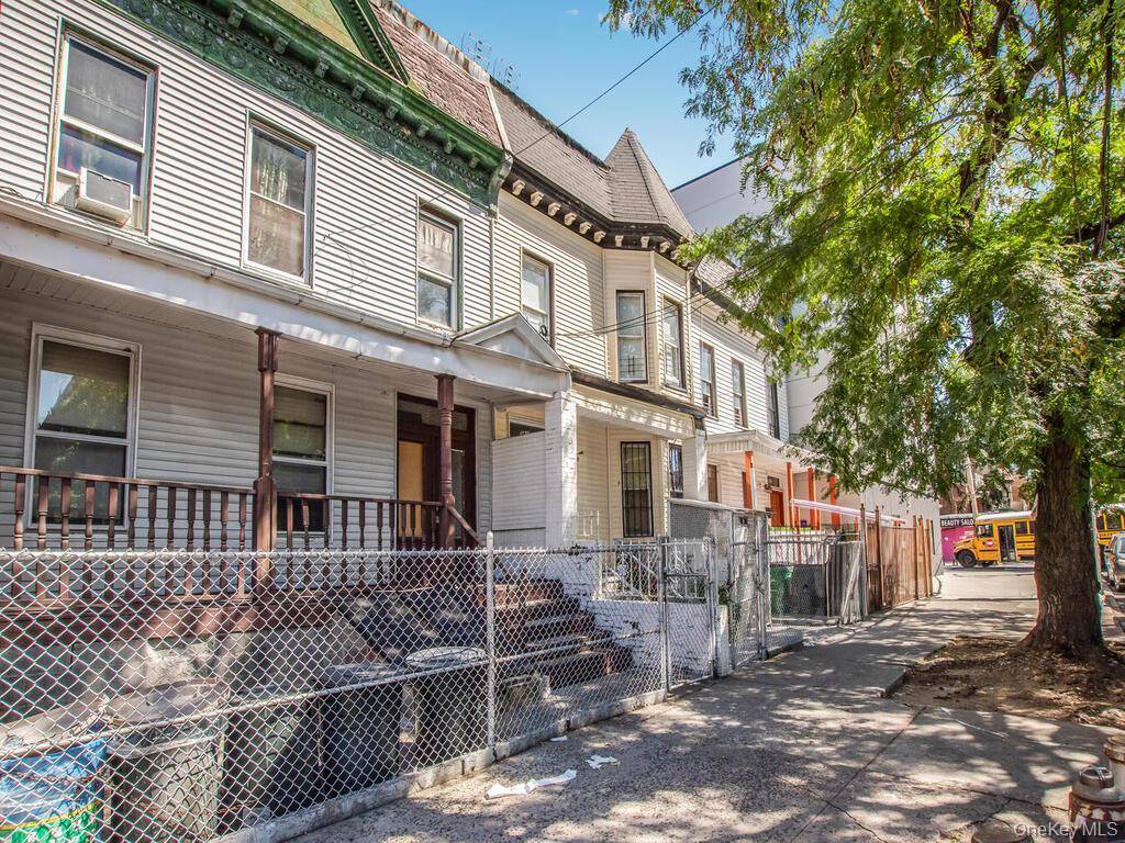 279 E 169th ST, Bronx, NY 10456
