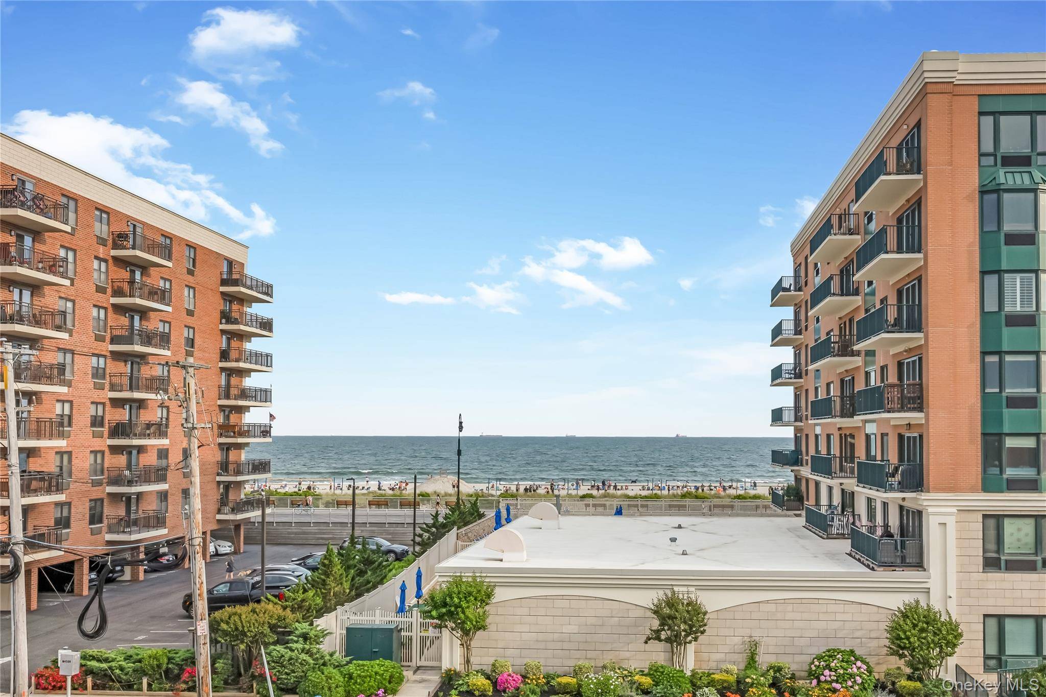 251 W Broadway #306, Long Beach, NY 11561