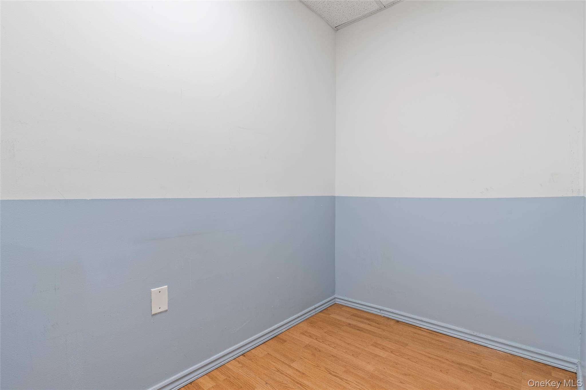 12115 Jamaica AVE, Richmond Hill, NY 11418