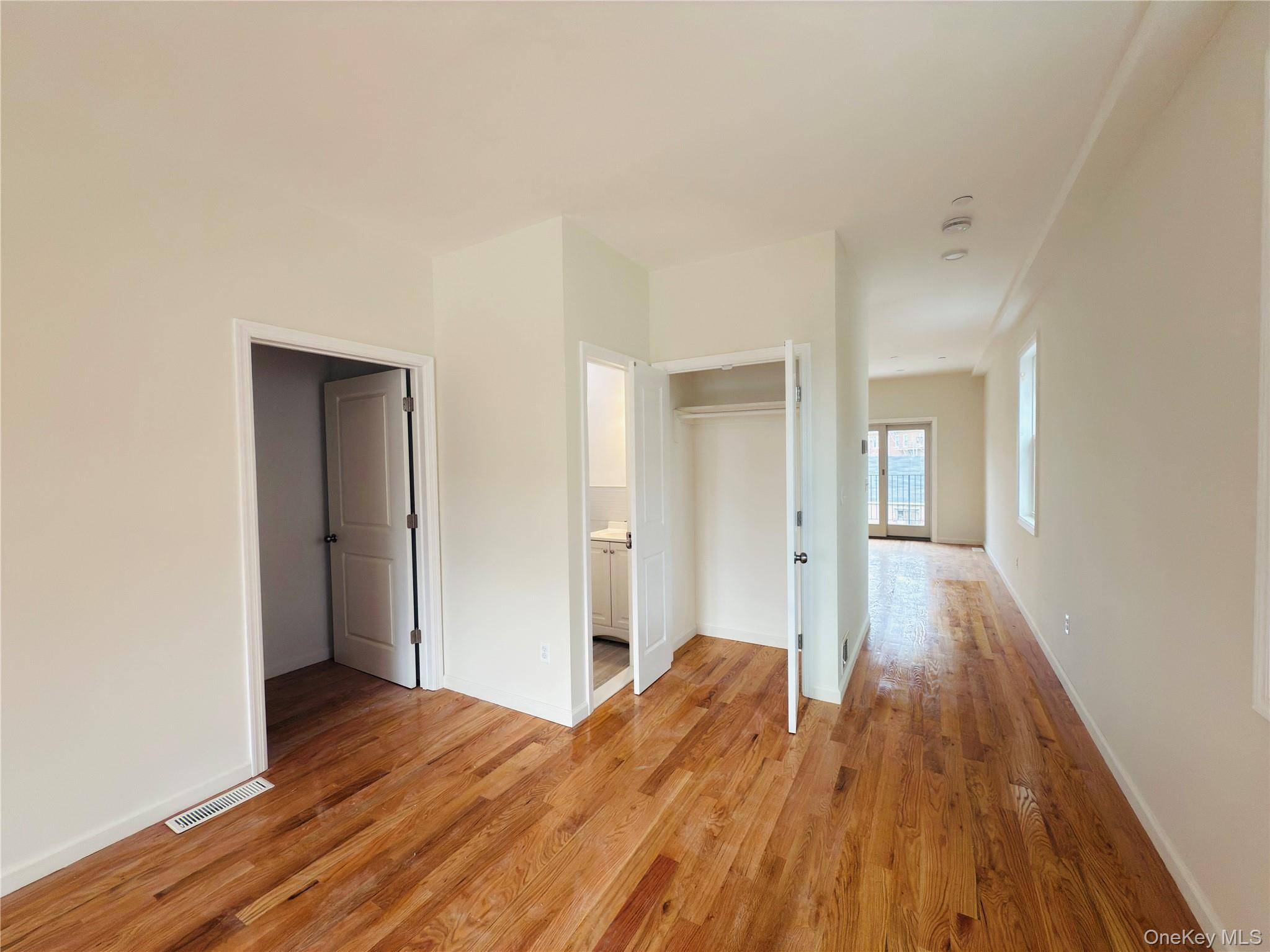 3167 Ampere AVE #A, Bronx, NY 10465