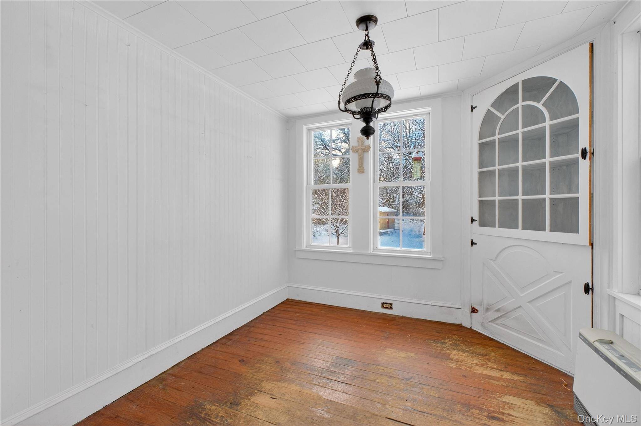 91 Clove Branch RD, Hopewell Junction, NY 12533