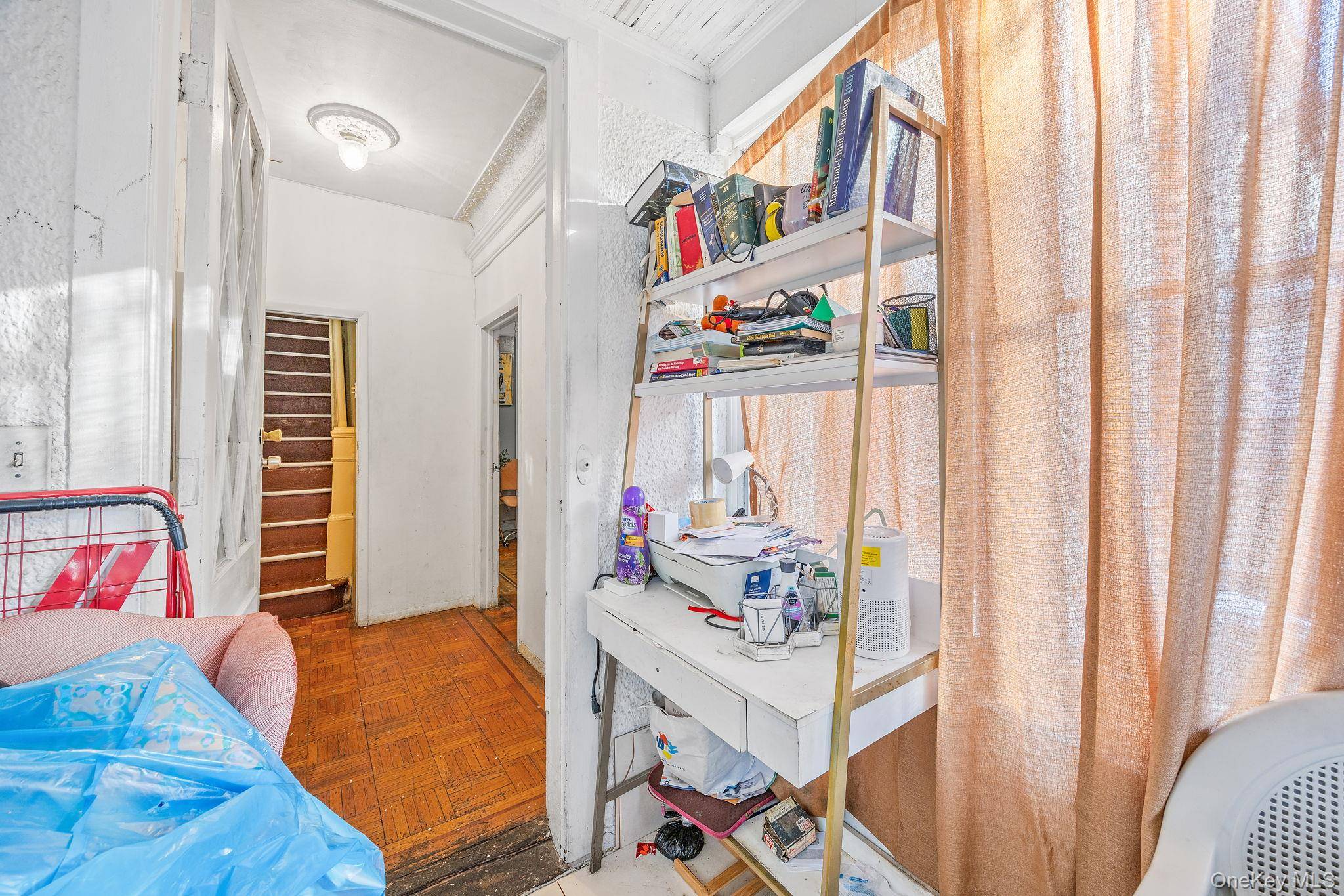 927 E 35th ST, Brooklyn, NY 11210