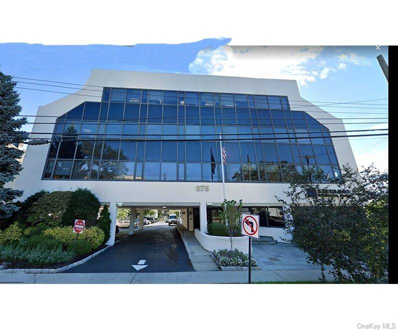 875 Mamaroneck AVE #305, Mamaroneck, NY 10543