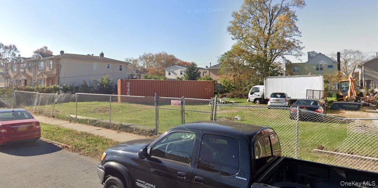 135-38, -40-44 126th ST, South Ozone Park, NY 11420