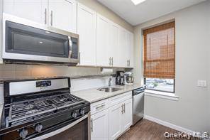 25 W Broadway #204, Long Beach, NY 11561